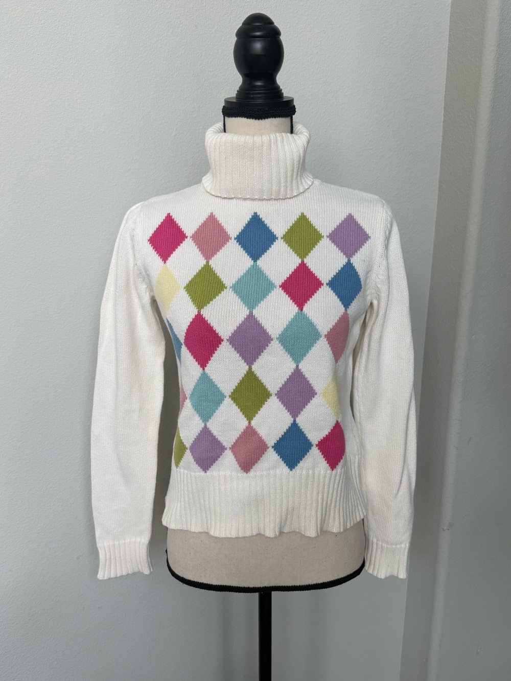 Liz Claiborne Villager Vintage Turtleneck Sweater with Pastel Argyle Diamonds